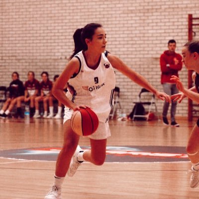 ⛹🏻‍♀️Basketball player at @GKesb // 4x Basque Championship 🥇// Spanish National Team u15 u16 🇪🇸 // Class 2023 // Point guard // 5,8 @EliteSportsESP