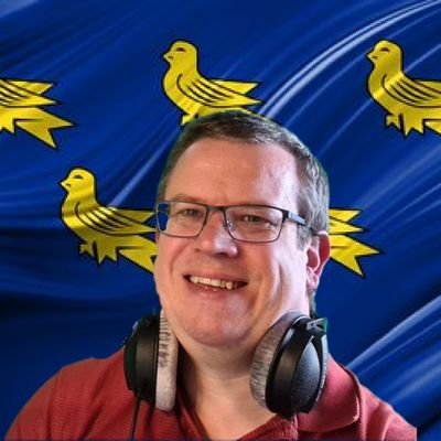 Whereinsussex's profile picture. FCIRO, former signaller, current railway controller,degree in Rail Ops Mgt, bellringer 🔔, @hailshamfm presenter🎙
Sussex bonfire 🔥, F1, twin dad. My views etc