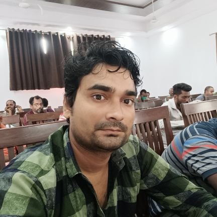 भारतीय रेल सेवा🚂🚉 यदि अंधकार से लड़ने का संकल्प कोई कर लेता है तो एक अकेला जुगनु भी सब अंधकार हर लेता है