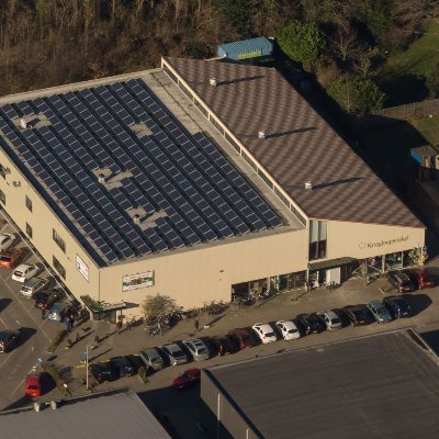 De kringloop winkel steenwijk, geeft tweedehands een tweedekans....