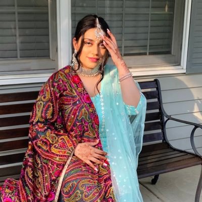 parneetbhullar's profile picture. 