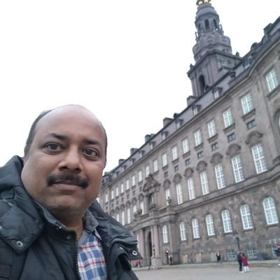 LENINK's profile picture. నా ప్రపంచం....