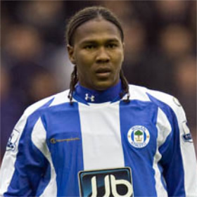 Jugador de el Wigan Athletic y de la Seleccion Colombia