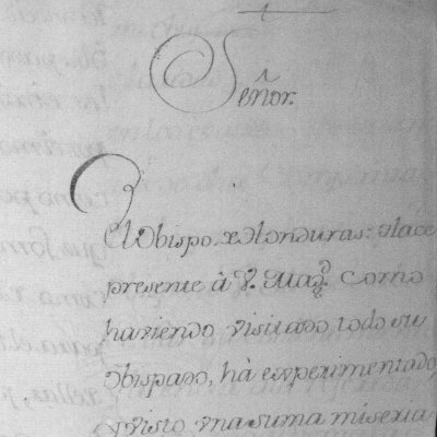Aficionada a los archivos históricos y adicta al olor de los documentos antiguos. Eterna aprendiz.