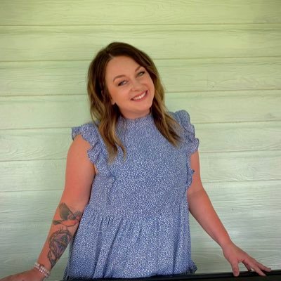 manda_mari3's profile picture. 