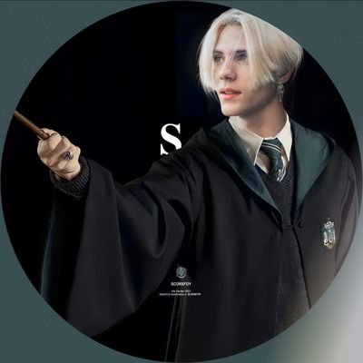 𓆗 ᎒ 𝘗𝘳𝘰𝘶𝘥 𝙎𝙡𝙮𝙩𝙝𝙚𝙧𝙞𝙣. 𝘔𝘢𝘭𝘧𝘰𝘺 𝘓𝘦𝘤𝘢𝘨𝘺 𝟭𝟲
𝘼𝙡𝙗𝙪𝙨; 𝘣𝘦𝘴𝘵 𝘧𝘳𝘪𝘦𝘯𝘥. ° 。 ۵ 𝐀𝐋𝐖𝐀𝐘𝐒