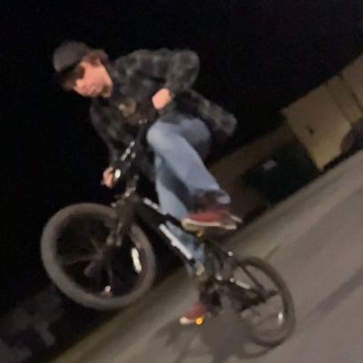 Brandon69Cook's profile picture. 15 Hmu Nothin to do Free stonerrsss