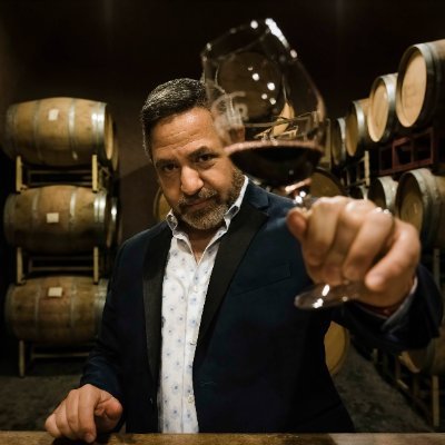Founder of Wine Spies, the longest-running Flash Wine retailer in the universe, restaurant owner, small check Angel, multi-brand owner, board member, best dad