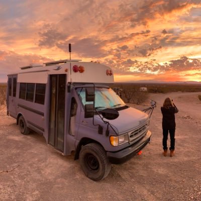 Converted a school bus into a 🏠, boondocking our way across the US creating #Art @rebeccaexisting & #Photography @FiggyPuddingPaw 
#skoolie #vanlife