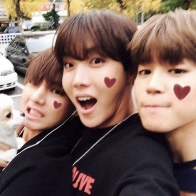 ! if you like or support dagc just fucking unfollow me ♡̴‧₊˚ — im still their favorite thing to talk about after 2 weeks /c :(