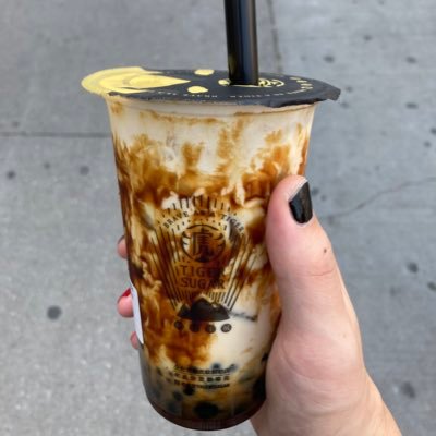 now exclusively boba posting🧋lead bobarista @eternaldragonz