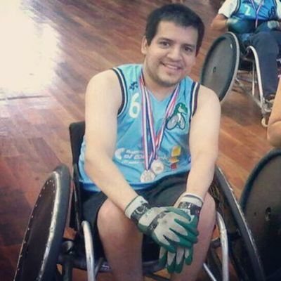 marcoalmiron's profile picture. Jugador del Club @YakaRuedas
Hincha del @CCP1912oficial 🔴🔵