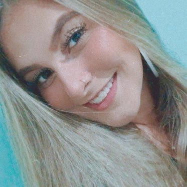 católica apaixonada por Jesus que some e volta todo dia