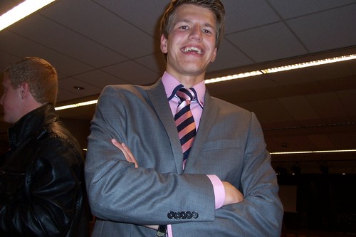 Van vakkenvuller tot accountant | Interesses: bedrijfsleven, politiek en geschiedenis | Rijnsburg | Twittert op persoonlijke titel