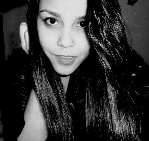 jullyescarlett's profile picture. Ainda estou a descobrir !     
 http://t.co/kyJFrM6mkE