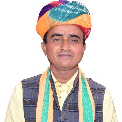 जिला महामंत्री भाजयुमो ,बालोतरा,राजस्थान
पंचायत समिति सदस्य,धोरीमना,