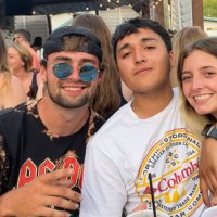 Logs (@loganflessner) 's Twitter Profile