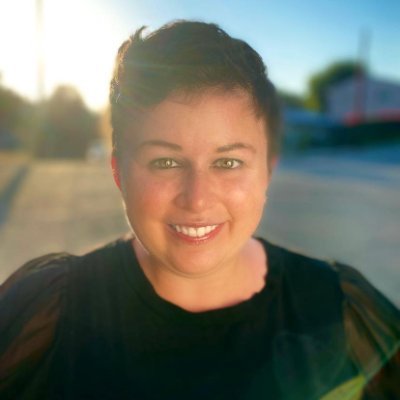 Tweets on #Comms #Marketing #DigitalHealth, #PublicHealth, #BrandActivism & #SocEnt | Proud Los Angeleno | Tiger-Trojan @oxy @usc | Views are my own