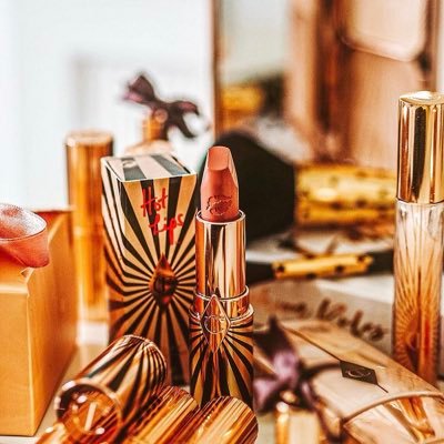 LoveaffairwithB's profile picture. 