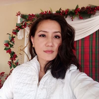 OmteiC's profile picture. 