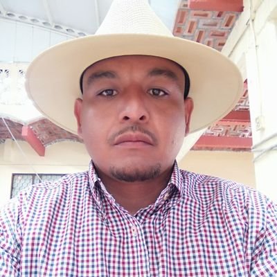 Alvaro273908702's profile picture. Escuchar música