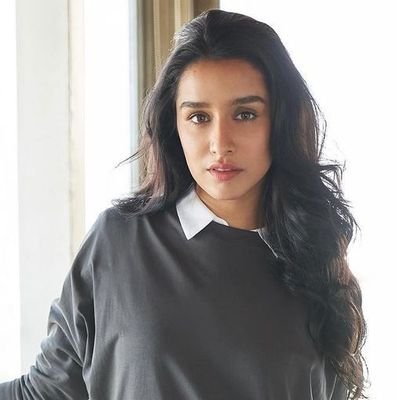 Fan Club dedicated to the most beautiful girl @ShraddhaKapoor ❤ Follow us for daily updates! ☆ Sid follows ☆
#TeamSK (fan account)