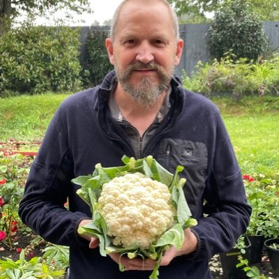Amateur fruit, veg & flower grower. School gardening advocate. Grateful Heart Transplant Recipient. Stroke Survivor