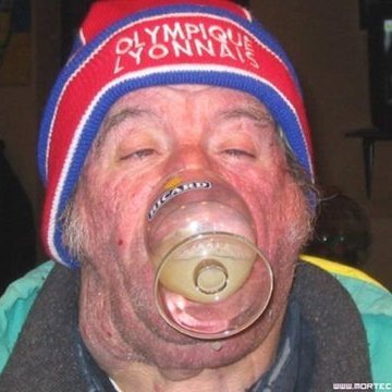 pommy69's profile picture. Bienvenue au bistrot du coin, un avis sur tout et sur rien ! Et un Ricard stp ! théorie  #geometrievariable