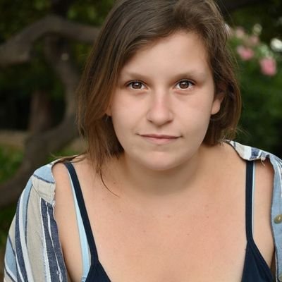 flaviarizza_'s profile picture. • opinionista #BellaMa @RaiDue
• Testimonial Polizia di Stato - Una Vita da Social
• Amo raccontare.
#nobullismo #nocyberbullismo