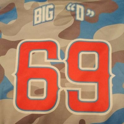 KanataChris69's profile picture. Politics or porn.