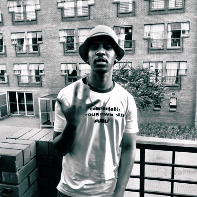 tecknoworld98's profile picture. 
