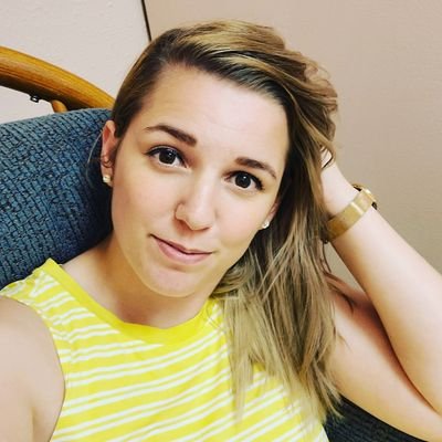 Bilingual 3rd grade DL Teacher at Scott in KS. MEd Leadership and Administration. Mom. NEA-T Rep. Blog They Call Me Sra. Munoz. #WeAreTPS #BrillamosUnidos