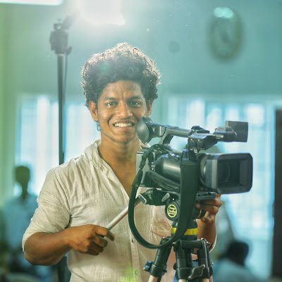 Dhinesh49849228's profile picture. 