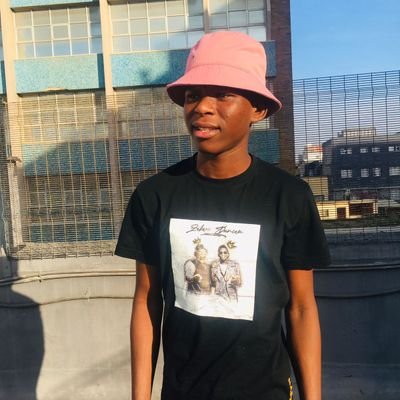 poet that write and record the poems❤Please support me just pressing subscribe on my YouTube channel here is the link🙏⤵️⚠️