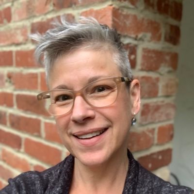 Slow runner | Voracious reader | Wine lover | Pittsburgh Parks Champion | B2B Marketer by day