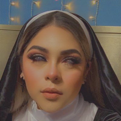 I meet celebrities in my dreams ✨