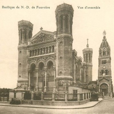Projet collaboratif https://t.co/vrjkwtSrAX du Lyon d'antan par les cartes postales du début du XXe siècle (vers 1900)
✏ Corrections sur les pages en lien.