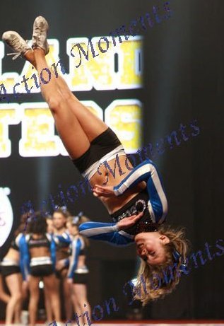 heyy ! i'm allison , i cheer for md twisters supercells ! follow me (: