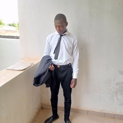 Allah first 🙏🙏
prophet muhammd ♥️♥️💯💯
I proudly Muslim 🥰🥰💯💯
I love mamy and sisters ♥️♥️♥️
23march 🍰🥧🍦🍨🍡🎂
my ambition tobe a big barrister 🙏