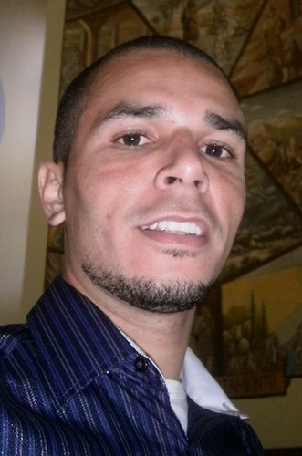 Se eu disser meu nome ..Naum o sou mais ..Quem eu sou ?! Osx....
