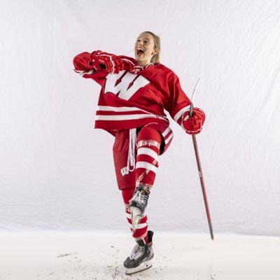 Wisconsin women’s hockey #18