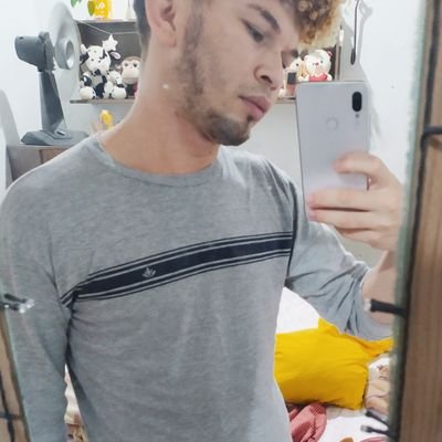 Eu rio na cara do problema. Eu não me abalo. Eu faço da dificuldade a minha motivação.