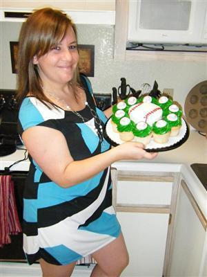 SluttySabrina98's profile picture. yes i'm a girl, yes i'm real...and yes i can be a little bit of a slut :) Follow me back, and DM for a naughty pic ;)