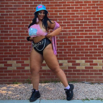 Karebear_sita's profile picture. Raver 🦄SEVEN LIONS STAN🔥Crossfit Chick🏋🏽‍♀️Universe Believer💫Body Posi🧘🏻‍♀️Raving since circa 2012⚡️