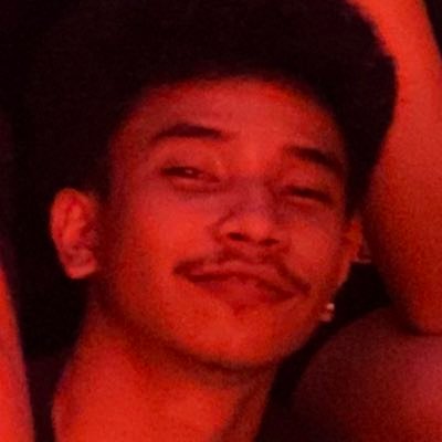 alwxmntyr's profile picture. bw.