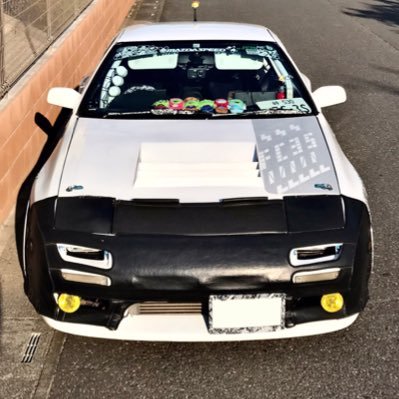 プラモカンカクでDIYカスタムしてるFC転がしてます🚗コメ&イイネ&リツイート&フォローお願いします🙇‍♂️良ければコラボも是非お願いします🚘見掛けたら声掛けてください😃