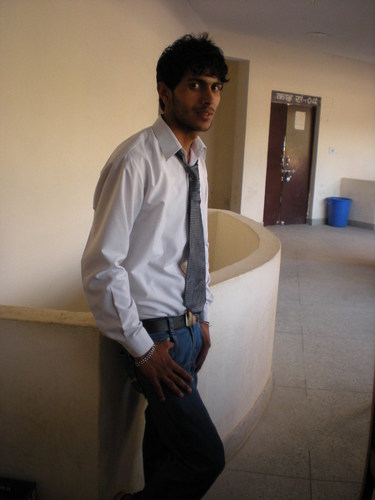 i m 2 cool 2 ignore but dont ignore me