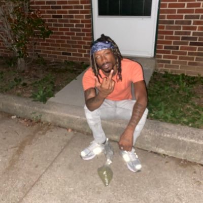 CedoniaKrash's profile picture. PRO SPORTS BETTOR #DubClub  east baltimore pressure baby🖤🦍#freesquirt🦍 #freemont🦍 #freesckoop🦍 #freedezzy🦍 #twittergambling
