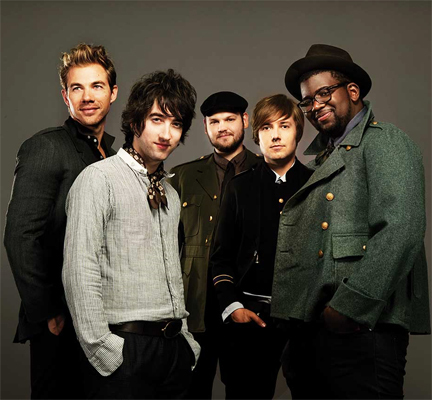 PlainWhiteTsMex's profile picture. 