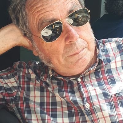 PierreAlzieu's profile picture. serpentigraphe